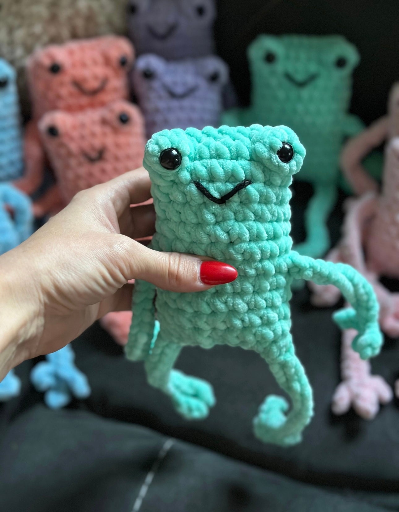 PDF-PATTERN Leggy froggy | For sale | Birthday gift | Valentine gift | Toys | Room decor | Crochet animal | Amigurumi |Gift for kids |Pattern | gift